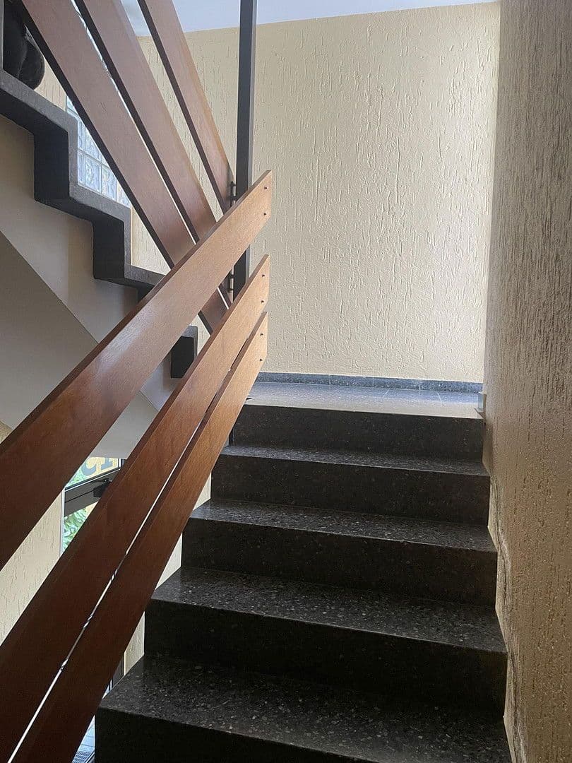 Prenájom bytu 2-izbový 64 m², Wuppertal, Severné Porýnie - Westfálsko Prenájom bytu 2-izbový 64 m², Wuppertal, Severné Porýnie - Westfálsko