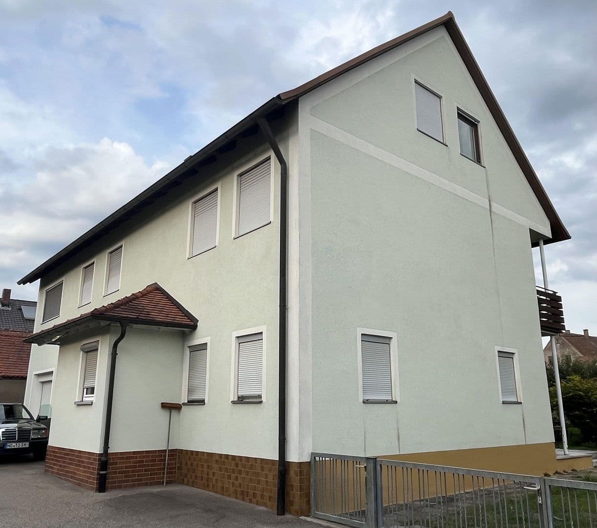 Predaj domu 187 m², pozemek 460 m², Spitalgasse 2, Bechhofen, Bavorsko Predaj domu 187 m², pozemek 460 m², Spitalgasse 2, Bechhofen, Bavorsko