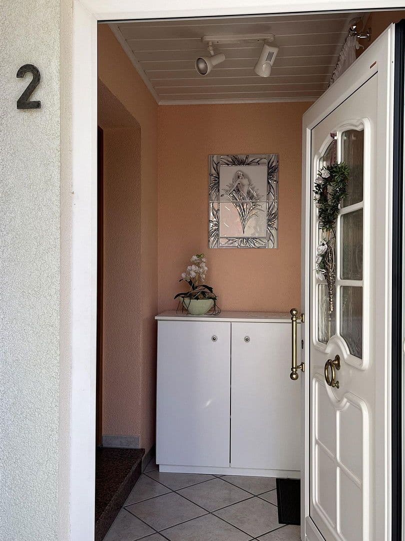 Predaj domu 187 m², pozemek 460 m², Spitalgasse 2, Bechhofen, Bavorsko Predaj domu 187 m², pozemek 460 m², Spitalgasse 2, Bechhofen, Bavorsko