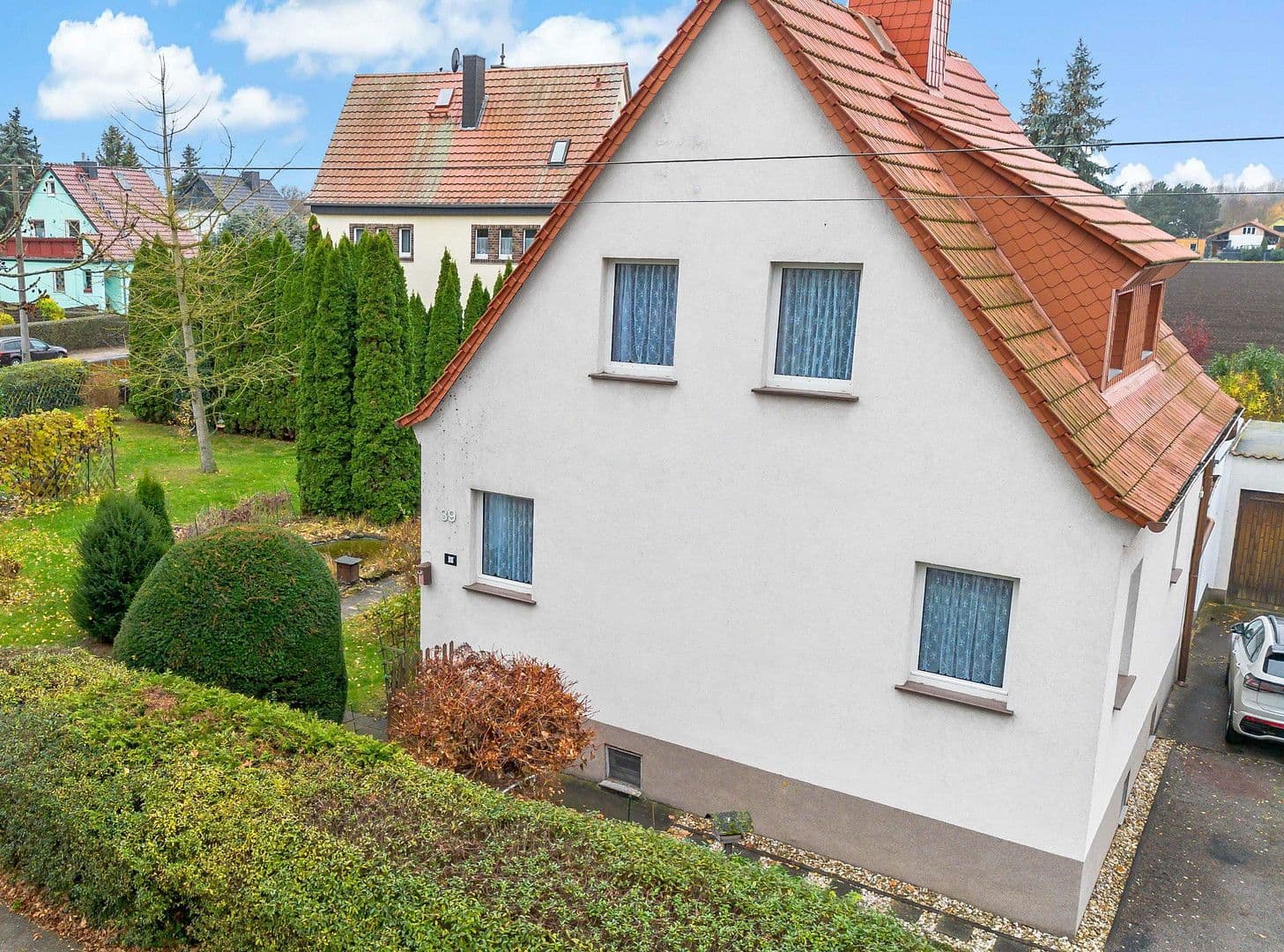 Predaj domu 120 m², pozemek 897 m², Goldbergstraße 39, Halle, Sasko-Anhaltsko Predaj domu 120 m², pozemek 897 m², Goldbergstraße 39, Halle, Sasko-Anhaltsko