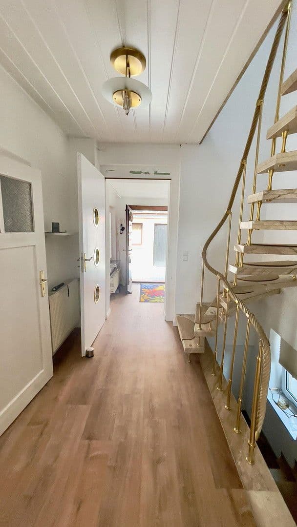 Predaj domu 132 m², pozemek 1.199 m², Schäfereistr 4, Spremberg, Brandenbursko Predaj domu 132 m², pozemek 1.199 m², Schäfereistr 4, Spremberg, Brandenbursko