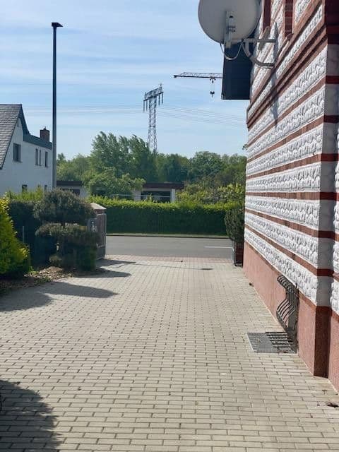 Predaj domu 132 m², pozemek 1.199 m², Schäfereistr 4, Spremberg, Brandenbursko Predaj domu 132 m², pozemek 1.199 m², Schäfereistr 4, Spremberg, Brandenbursko