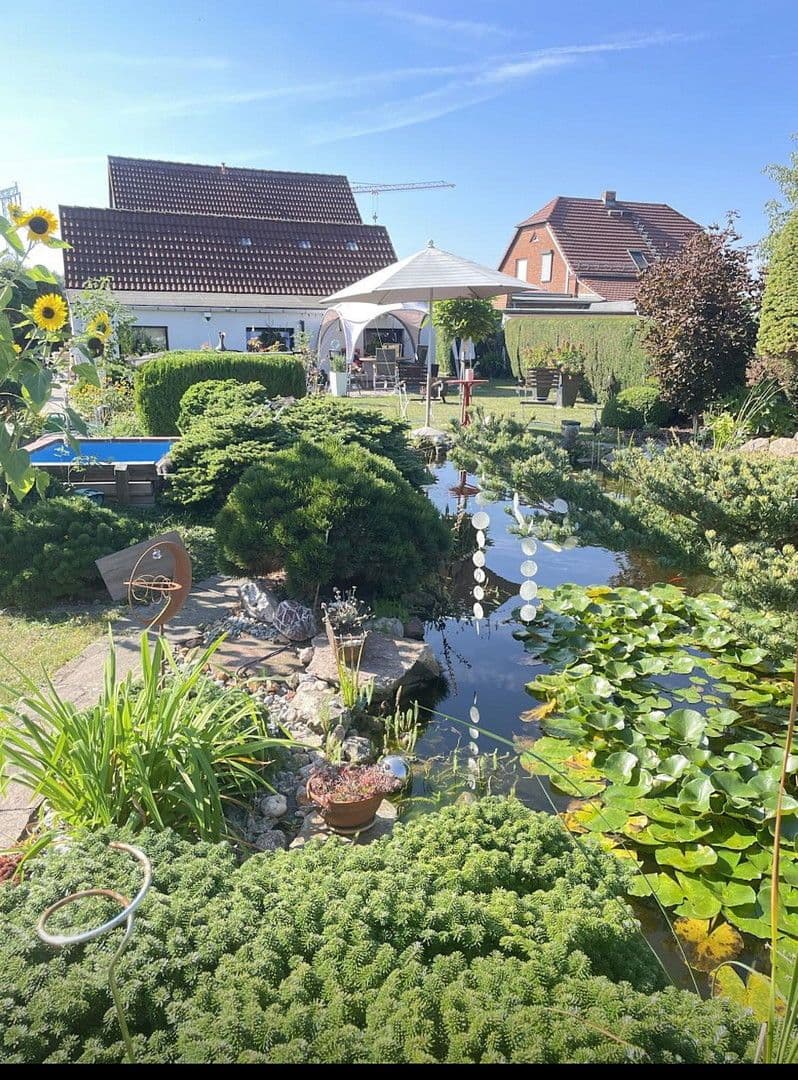 Predaj domu 132 m², pozemek 1.199 m², Schäfereistr 4, Spremberg, Brandenbursko Predaj domu 132 m², pozemek 1.199 m², Schäfereistr 4, Spremberg, Brandenbursko