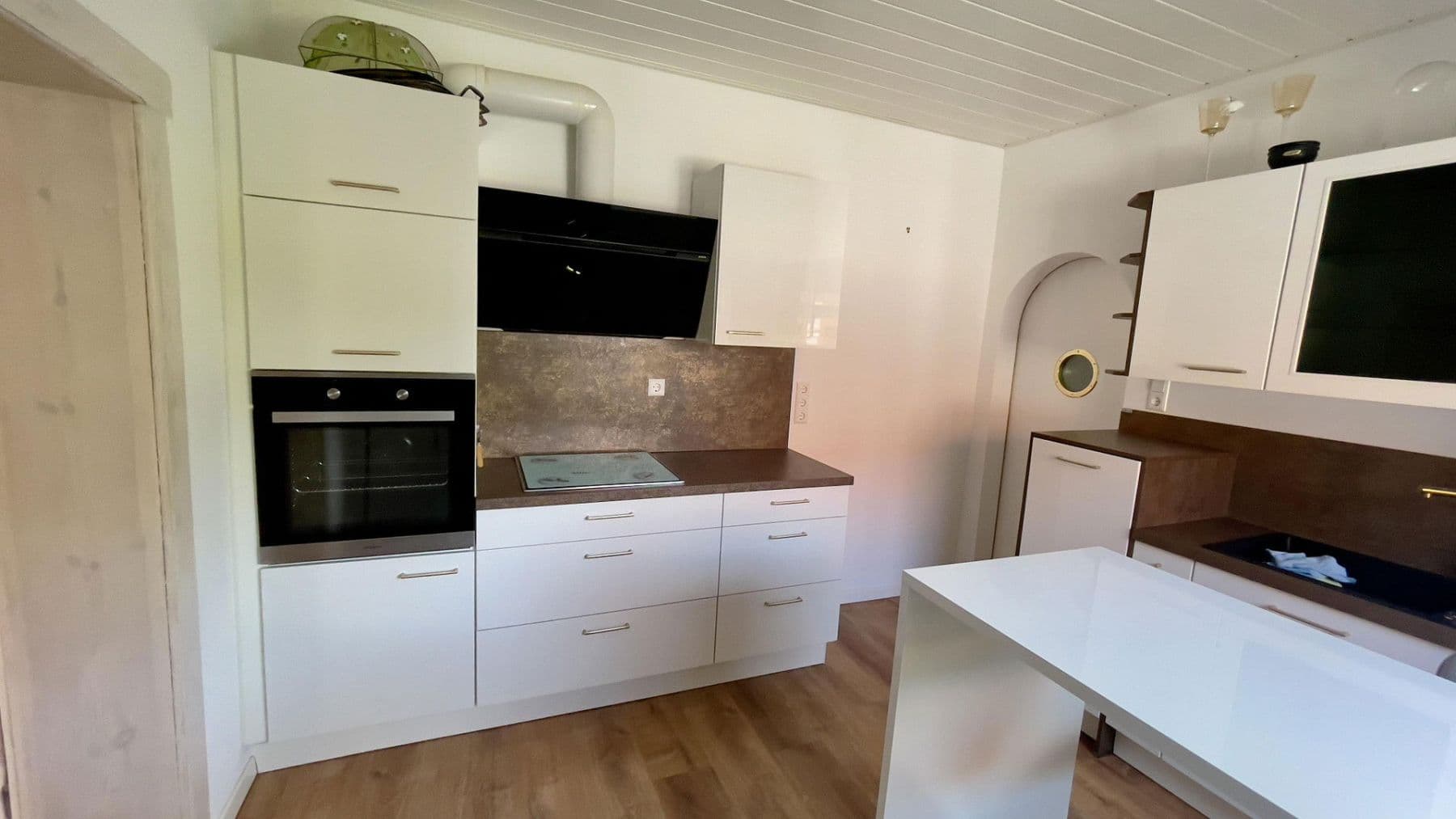 Predaj domu 132 m², pozemek 1.199 m², Schäfereistr 4, Spremberg, Brandenbursko Predaj domu 132 m², pozemek 1.199 m², Schäfereistr 4, Spremberg, Brandenbursko