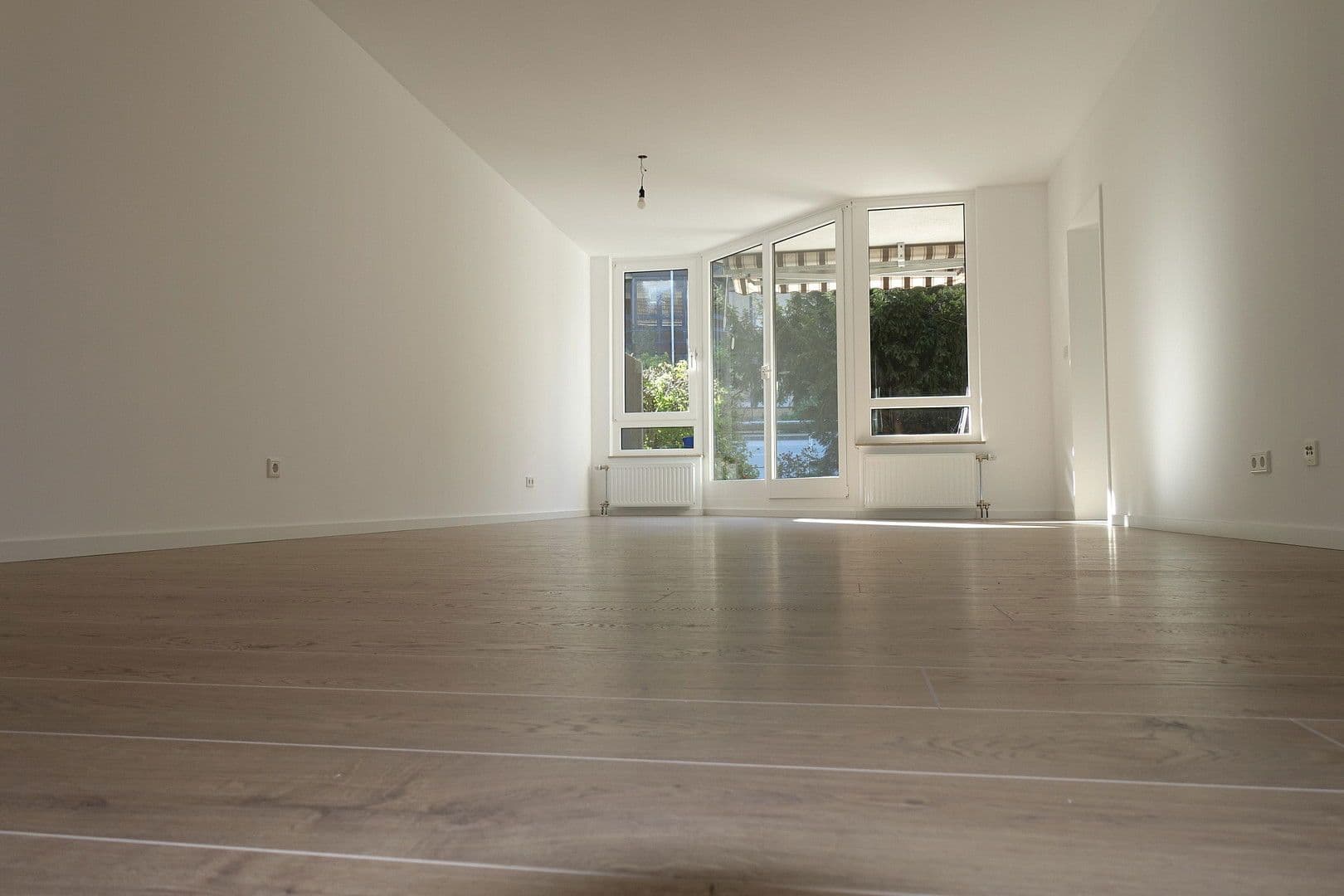 Predaj bytu 2-izbový 66 m², Krefeld, Severné Porýnie - Westfálsko Predaj bytu 2-izbový 66 m², Krefeld, Severné Porýnie - Westfálsko