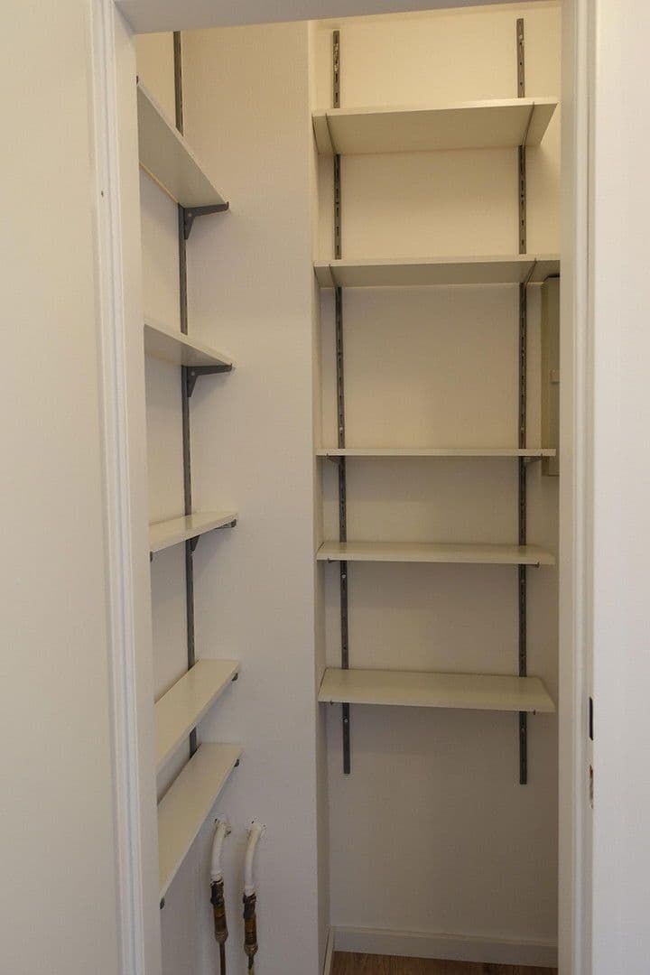 Predaj bytu 2-izbový 66 m², Krefeld, Severné Porýnie - Westfálsko Predaj bytu 2-izbový 66 m², Krefeld, Severné Porýnie - Westfálsko