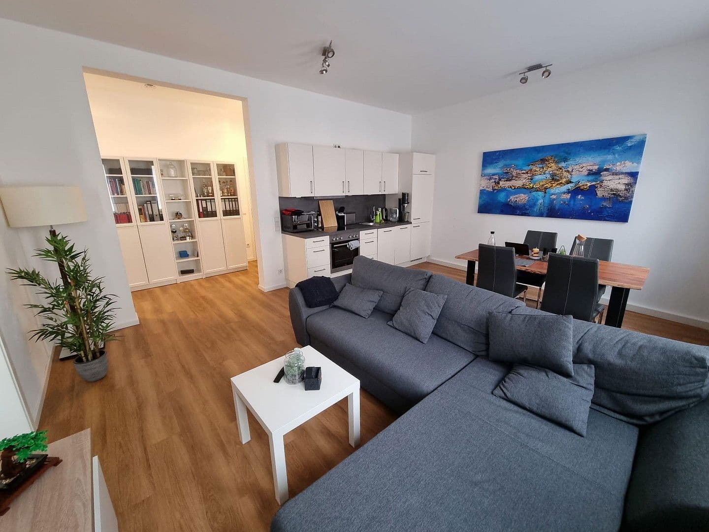 Prenájom bytu 2-izbový 60 m², Moststr. 1, Fürth, Bavorsko Prenájom bytu 2-izbový 60 m², Moststr. 1, Fürth, Bavorsko