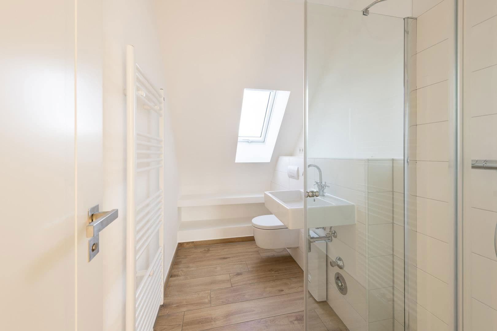 Prenájom bytu 2-izbový 62 m², Heiligenhaus, Severné Porýnie - Westfálsko Prenájom bytu 2-izbový 62 m², Heiligenhaus, Severné Porýnie - Westfálsko