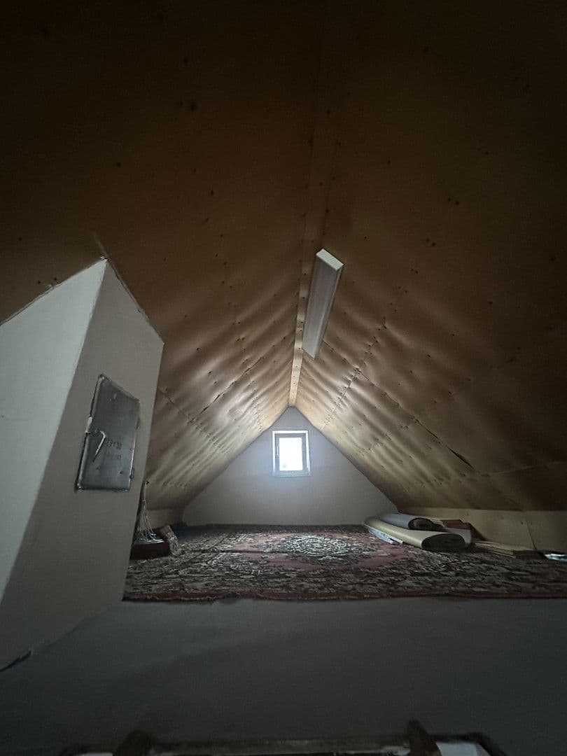 Prenájom domu 128 m², pozemek 71 m², Stuttgart, Bádensko-Wurttembersko Prenájom domu 128 m², pozemek 71 m², Stuttgart, Bádensko-Wurttembersko