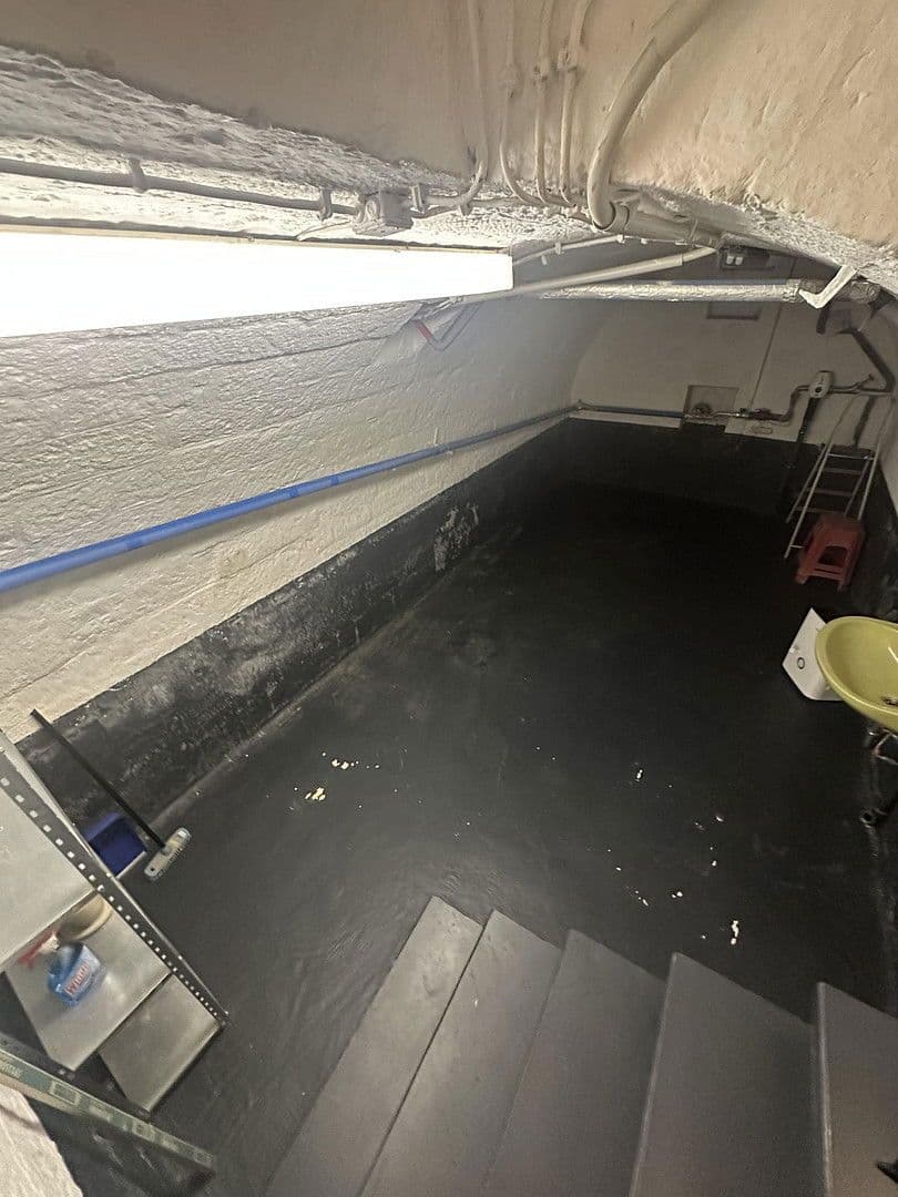 Prenájom domu 128 m², pozemek 71 m², Stuttgart, Bádensko-Wurttembersko Prenájom domu 128 m², pozemek 71 m², Stuttgart, Bádensko-Wurttembersko