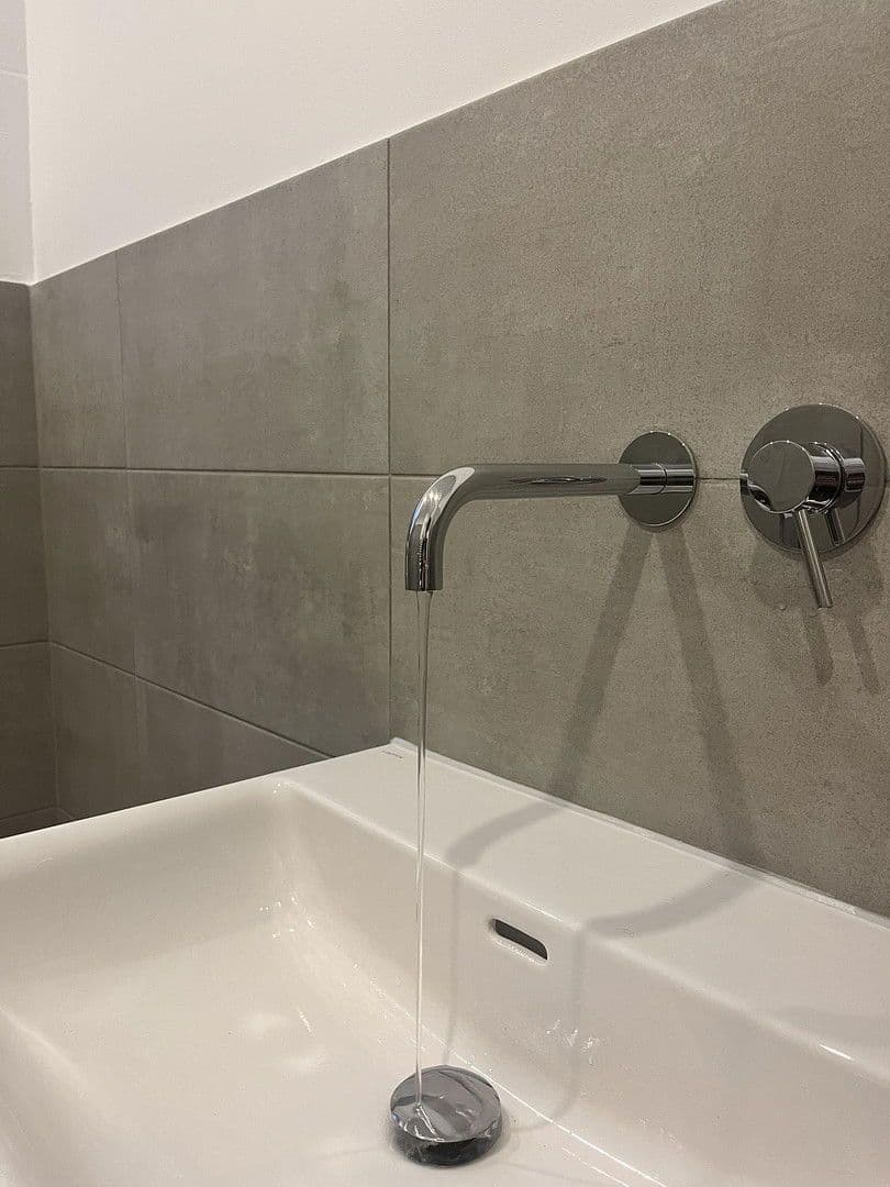 Prenájom bytu 4-izbový 91 m², Mönckebergallee, Hannover, Dolné Sasko Prenájom bytu 4-izbový 91 m², Mönckebergallee, Hannover, Dolné Sasko