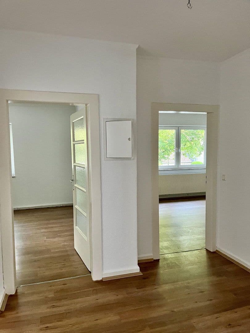 Prenájom bytu 4-izbový 91 m², Mönckebergallee, Hannover, Dolné Sasko Prenájom bytu 4-izbový 91 m², Mönckebergallee, Hannover, Dolné Sasko
