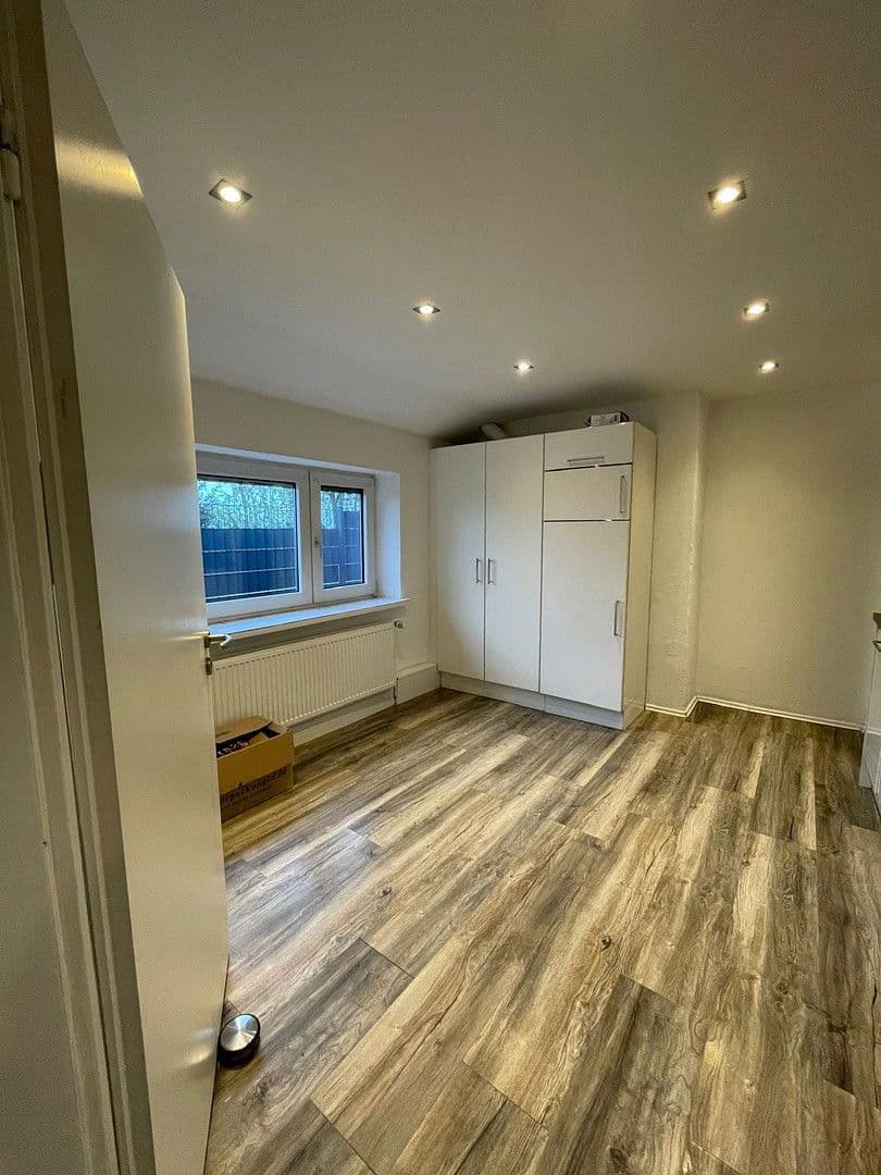 Predaj domu 129 m², pozemek 1.670 m², Schoonorther Landesstraße 40, Osteel, Dolné Sasko Predaj domu 129 m², pozemek 1.670 m², Schoonorther Landesstraße 40, Osteel, Dolné Sasko