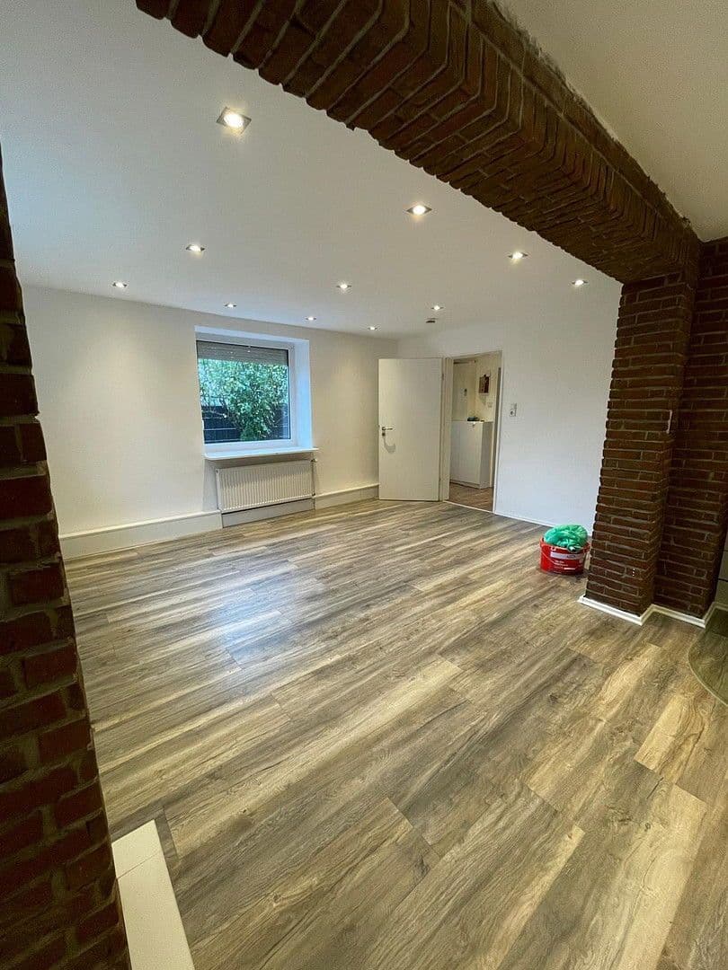 Predaj domu 129 m², pozemek 1.670 m², Schoonorther Landesstraße 40, Osteel, Dolné Sasko Predaj domu 129 m², pozemek 1.670 m², Schoonorther Landesstraße 40, Osteel, Dolné Sasko