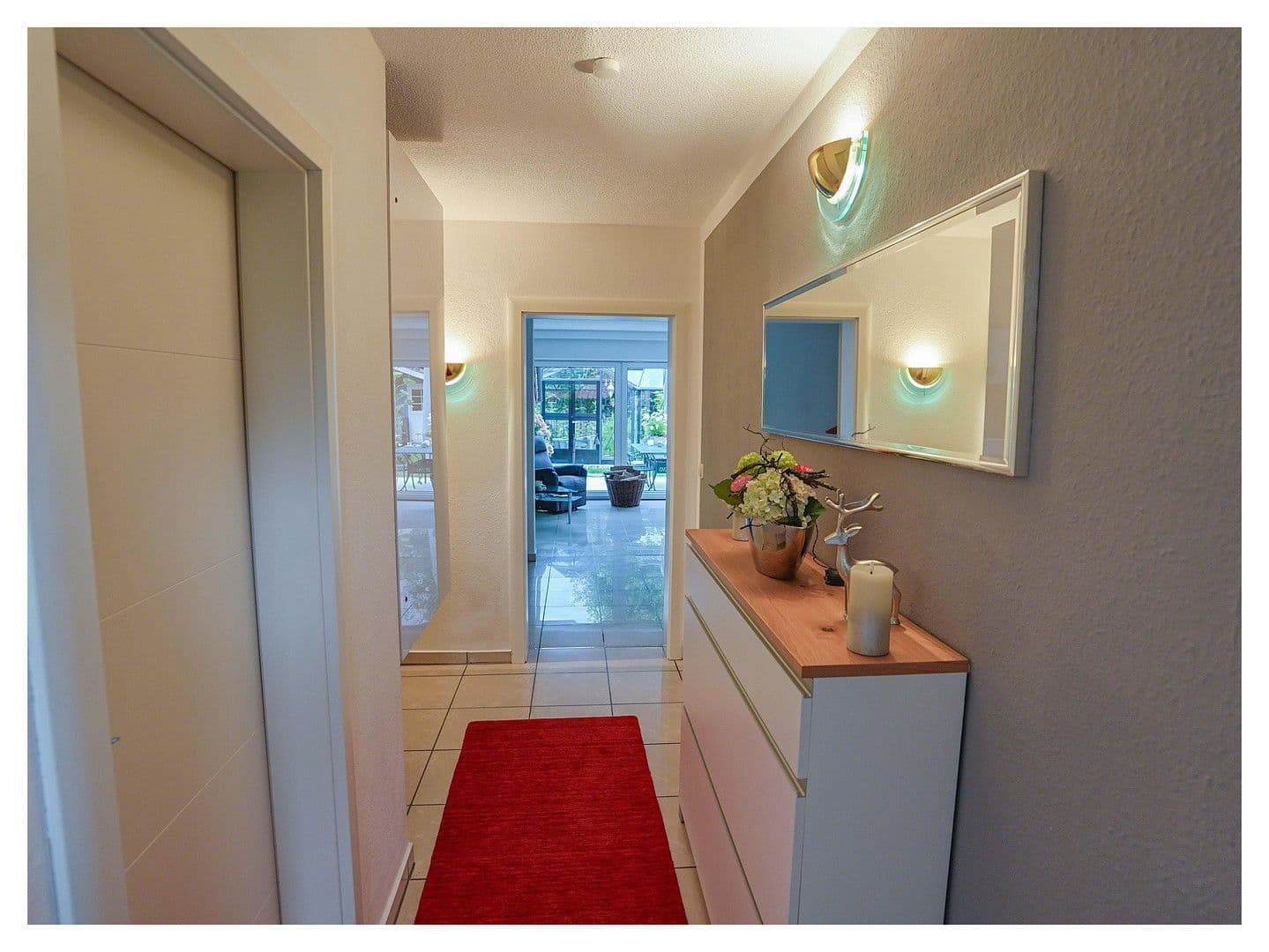 Predaj domu 110 m², pozemek 300 m², Melle, Dolné Sasko Predaj domu 110 m², pozemek 300 m², Melle, Dolné Sasko