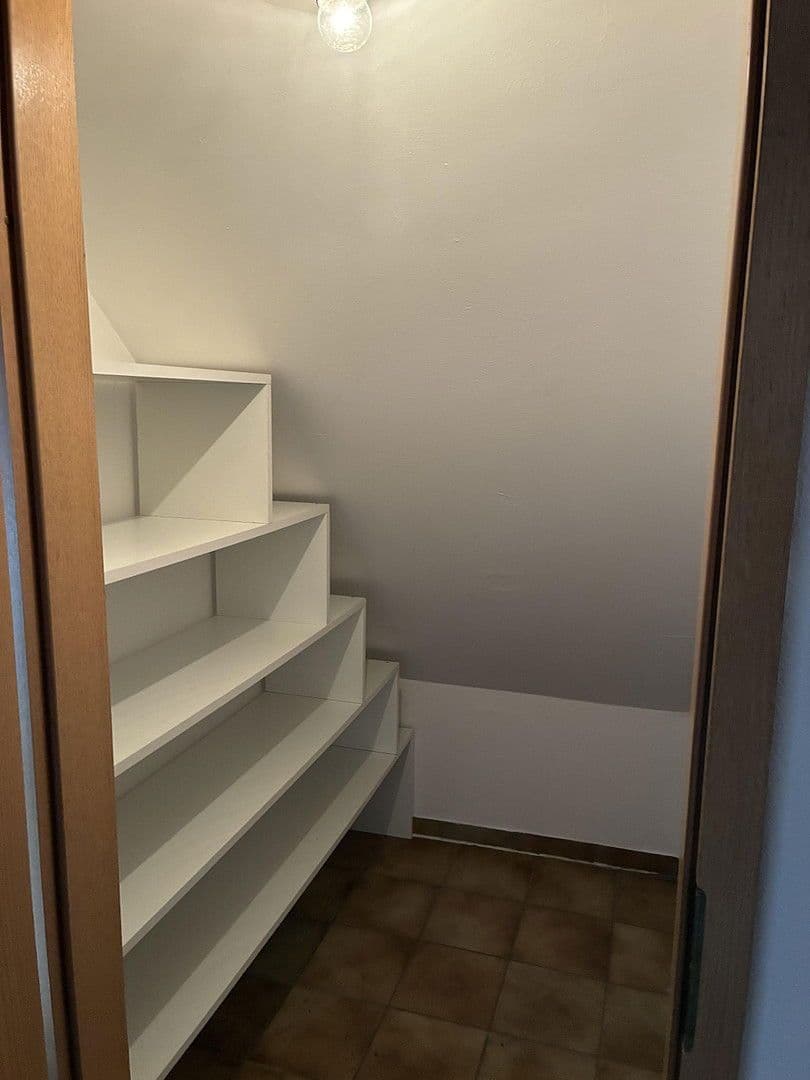 Prenájom bytu 3-izbový 65 m², Gründau, Hesensko Prenájom bytu 3-izbový 65 m², Gründau, Hesensko