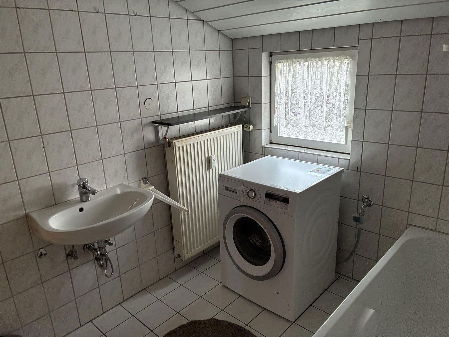 Prenájom bytu 3-izbový 65 m², Gründau, Hesensko Prenájom bytu 3-izbový 65 m², Gründau, Hesensko