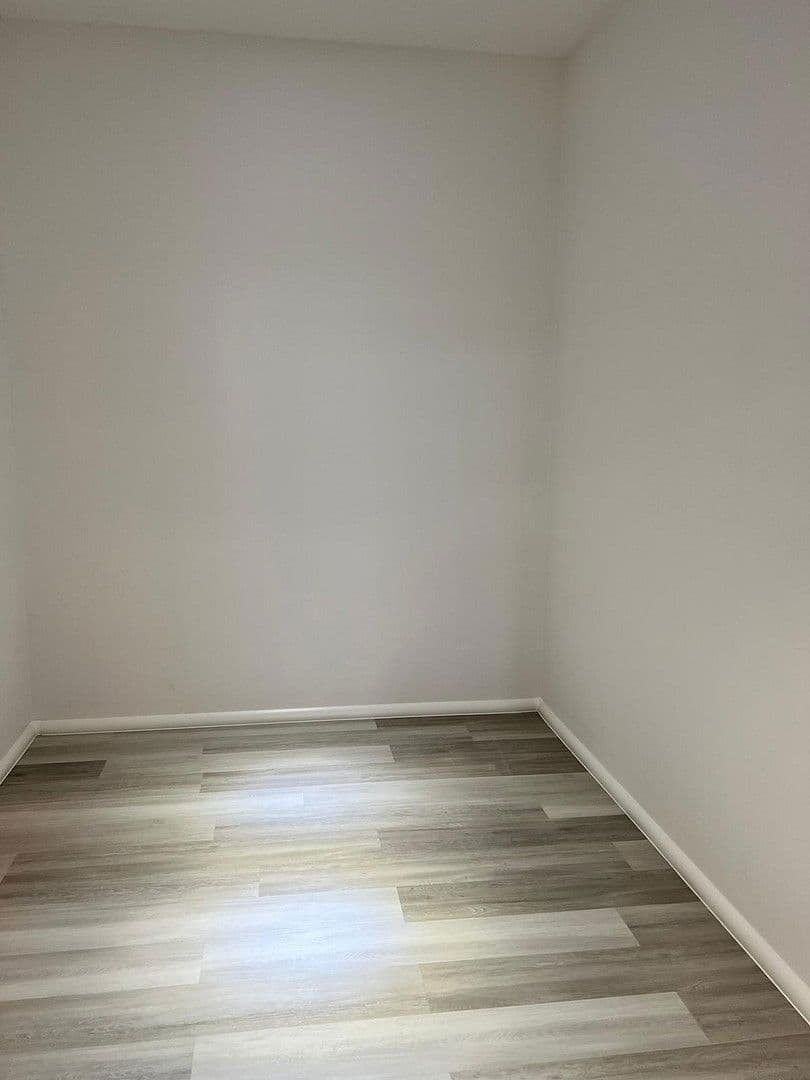 Prenájom kancelárie 67 m², Poststraße 6, Berga-Wünschendorf, Durínsko Prenájom kancelárie 67 m², Poststraße 6, Berga-Wünschendorf, Durínsko