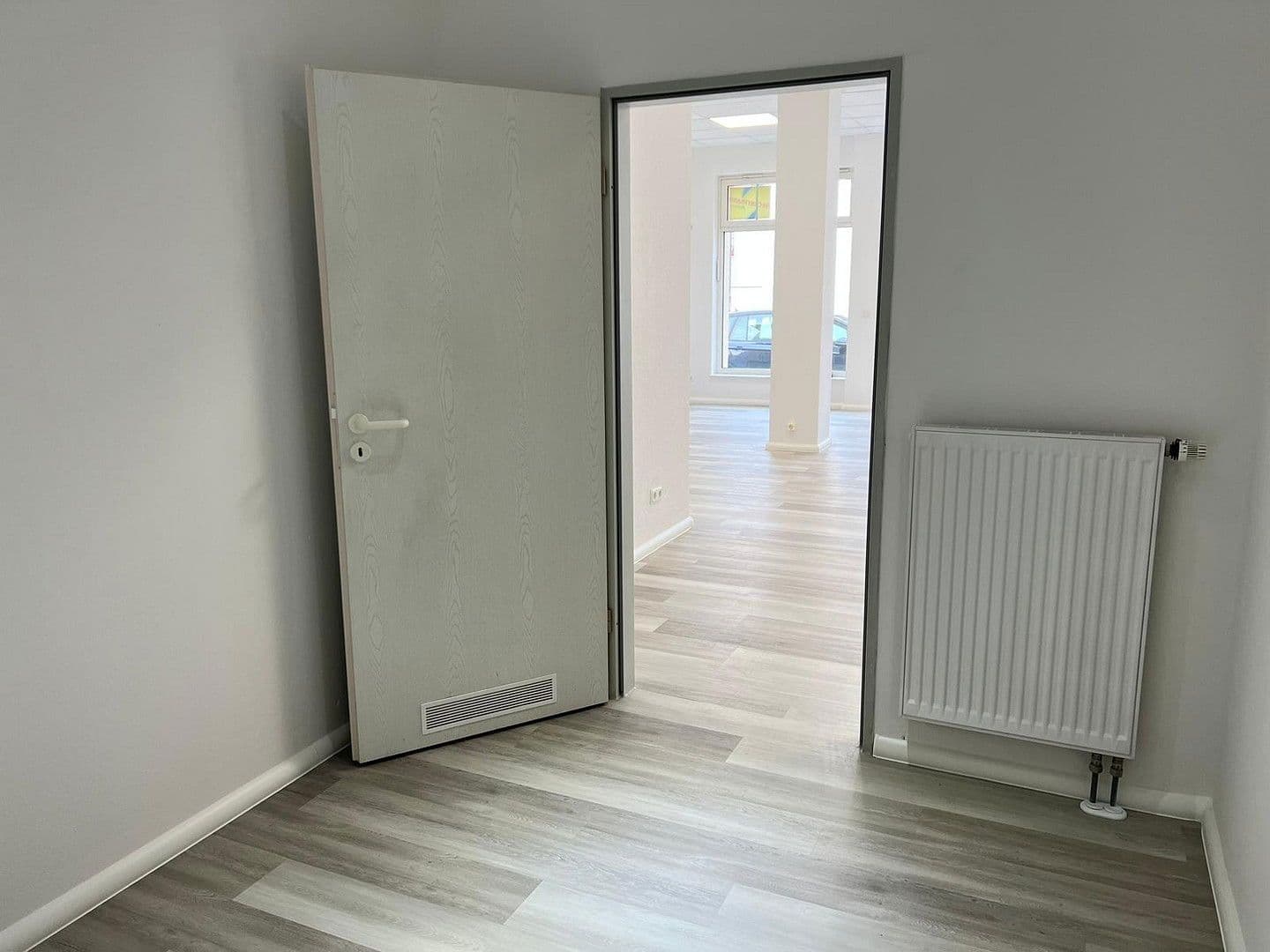 Prenájom kancelárie 67 m², Poststraße 6, Berga-Wünschendorf, Durínsko Prenájom kancelárie 67 m², Poststraße 6, Berga-Wünschendorf, Durínsko