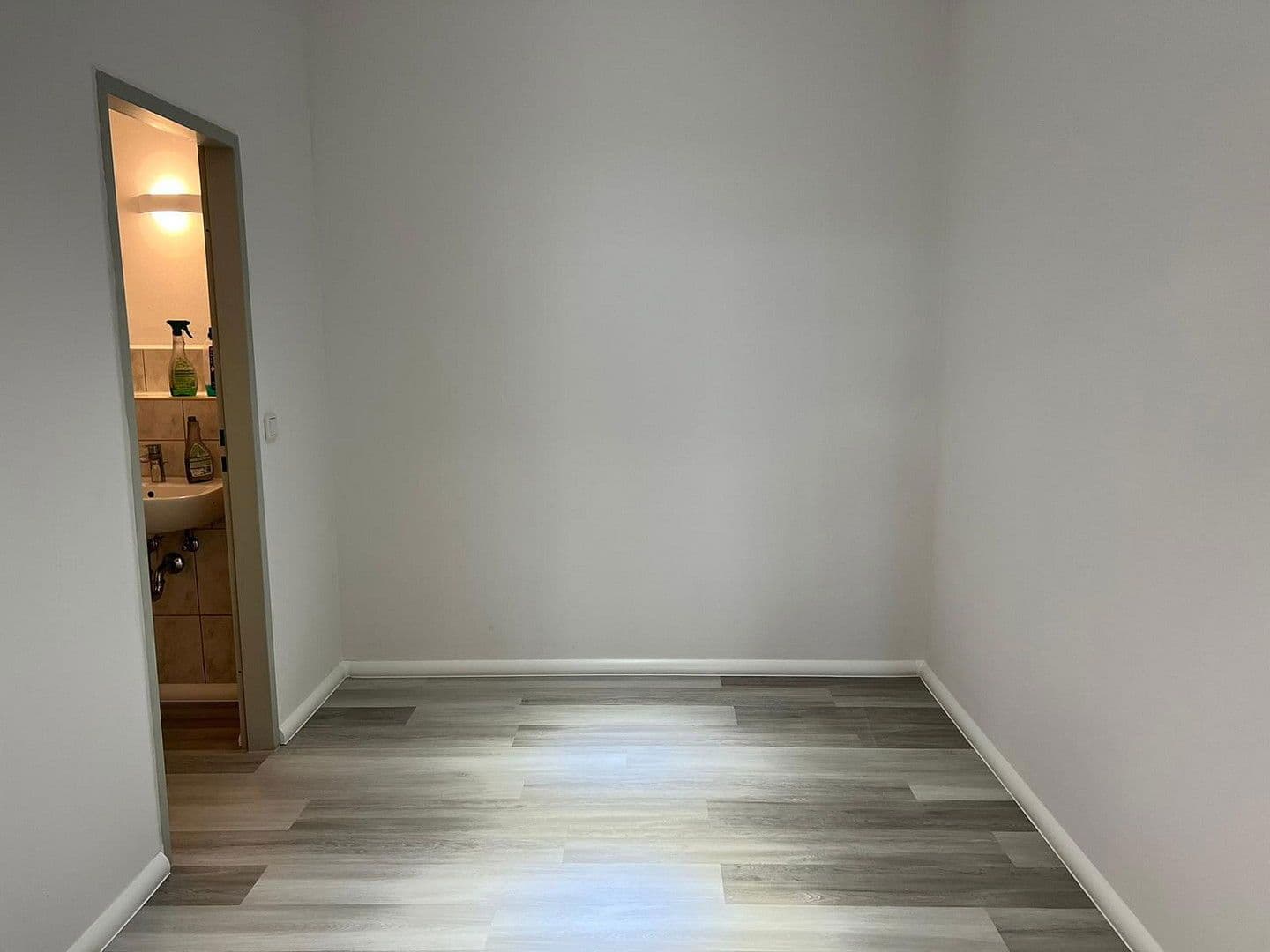 Prenájom kancelárie 67 m², Poststraße 6, Berga-Wünschendorf, Durínsko Prenájom kancelárie 67 m², Poststraße 6, Berga-Wünschendorf, Durínsko