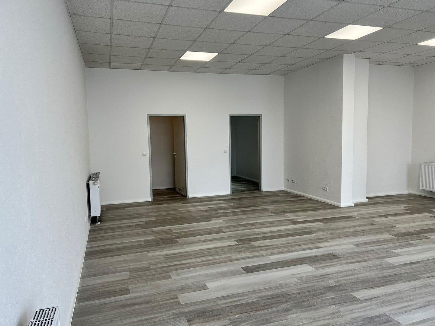 Prenájom kancelárie 67 m², Poststraße 6, Berga-Wünschendorf, Durínsko Prenájom kancelárie 67 m², Poststraße 6, Berga-Wünschendorf, Durínsko