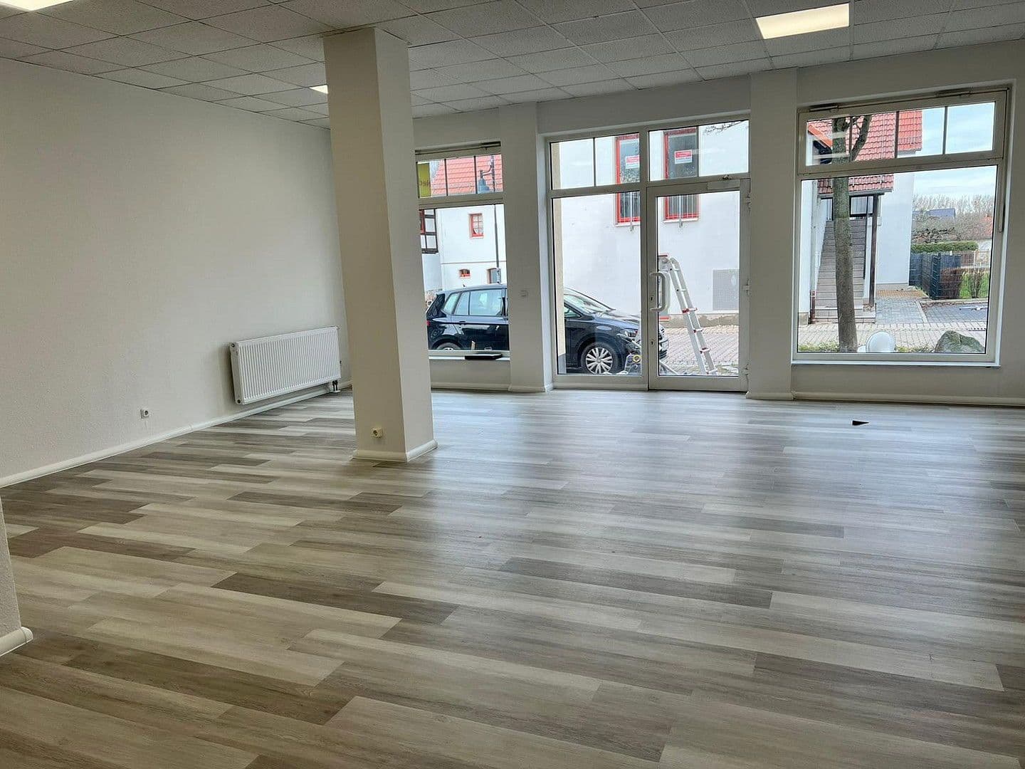 Prenájom kancelárie 67 m², Poststraße 6, Berga-Wünschendorf, Durínsko Prenájom kancelárie 67 m², Poststraße 6, Berga-Wünschendorf, Durínsko