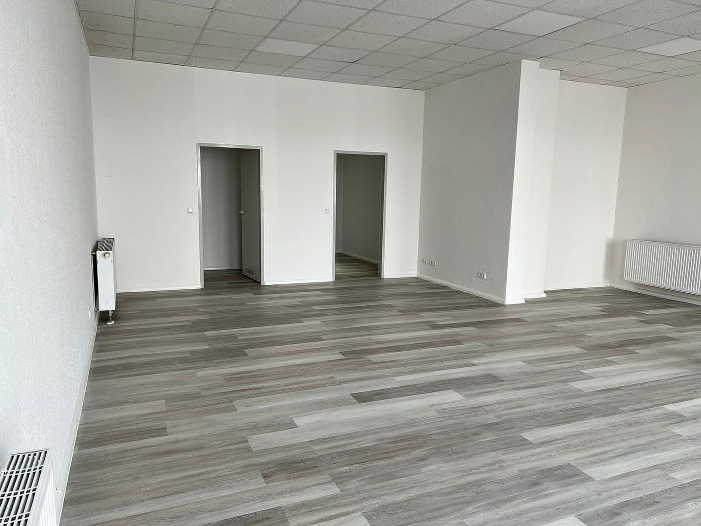 Prenájom kancelárie 67 m², Poststraße 6, Berga-Wünschendorf, Durínsko Prenájom kancelárie 67 m², Poststraße 6, Berga-Wünschendorf, Durínsko