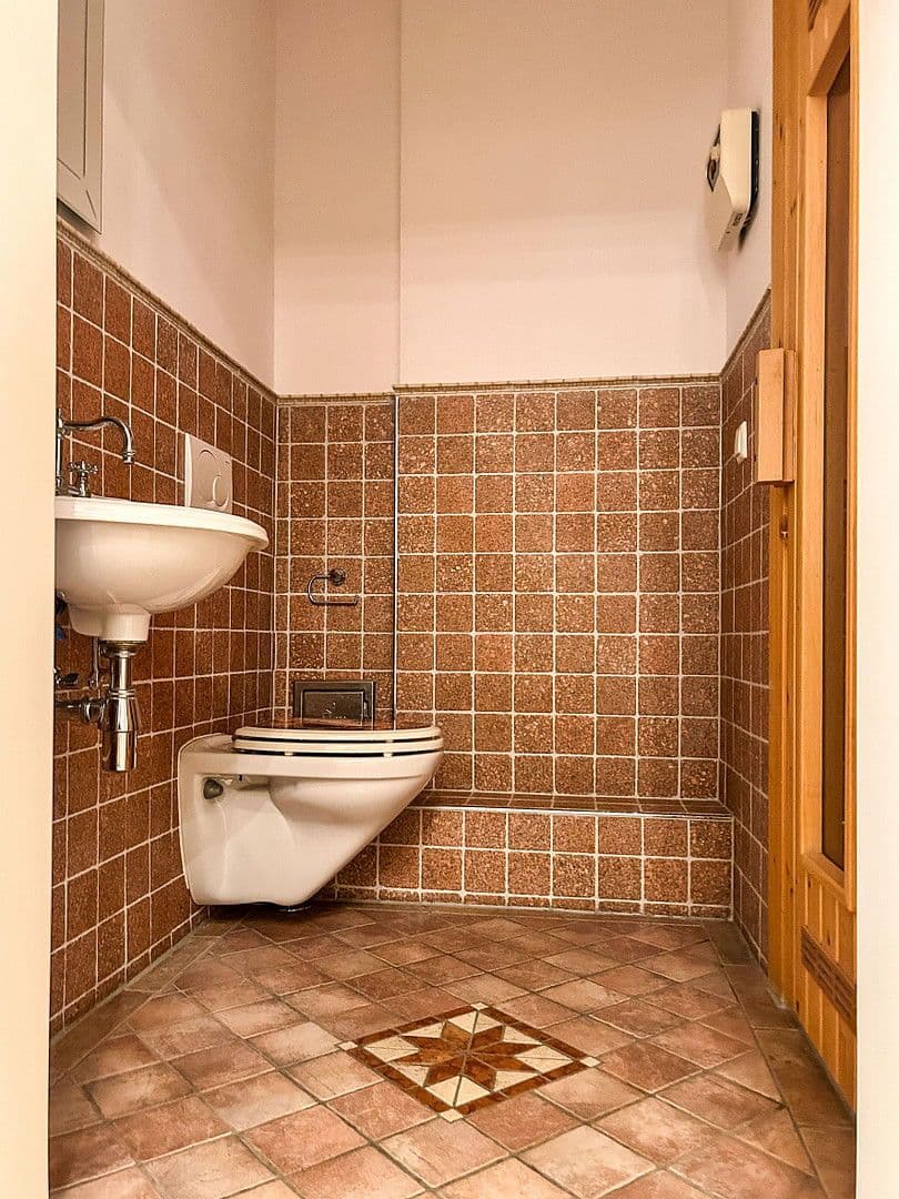 Prenájom bytu 3-izbový 114 m², Hamburg, Hamburg Prenájom bytu 3-izbový 114 m², Hamburg, Hamburg