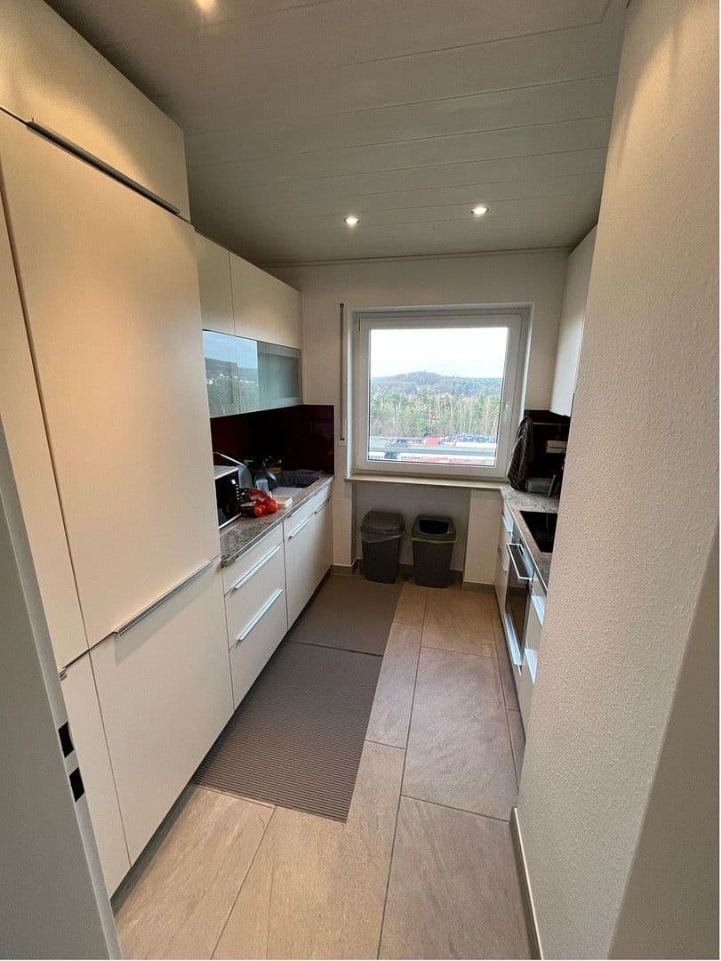 Prenájom bytu 3-izbový 66 m², Röthenbach an der Pegnitz, Bavorsko Prenájom bytu 3-izbový 66 m², Röthenbach an der Pegnitz, Bavorsko