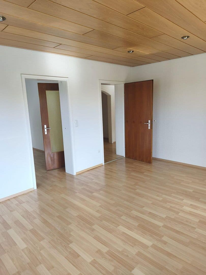 Predaj domu 239 m², pozemek 712 m², Friedrichshafen, Bádensko-Wurttembersko Predaj domu 239 m², pozemek 712 m², Friedrichshafen, Bádensko-Wurttembersko