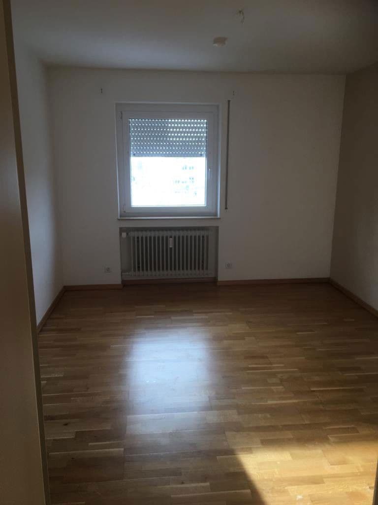 Prenájom bytu 4-izbový 102 m², Stettinweg, Biberach an der Riß, Bádensko-Wurttembersko Prenájom bytu 4-izbový 102 m², Stettinweg, Biberach an der Riß, Bádensko-Wurttembersko