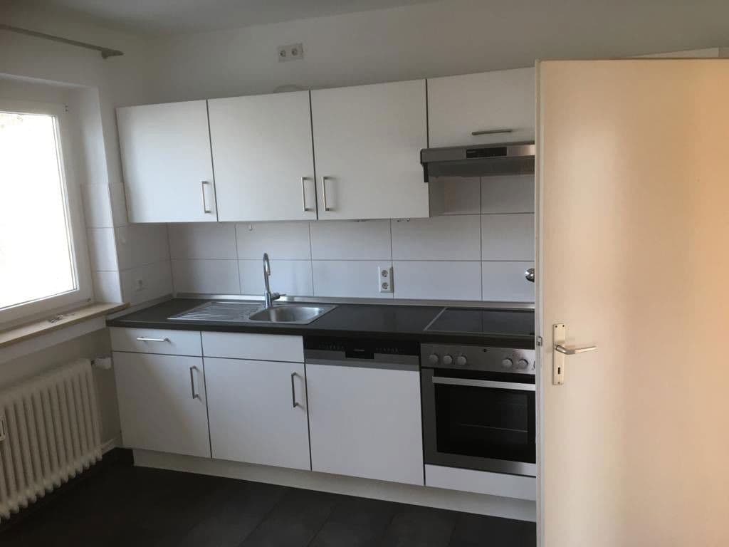 Prenájom bytu 4-izbový 102 m², Stettinweg, Biberach an der Riß, Bádensko-Wurttembersko Prenájom bytu 4-izbový 102 m², Stettinweg, Biberach an der Riß, Bádensko-Wurttembersko