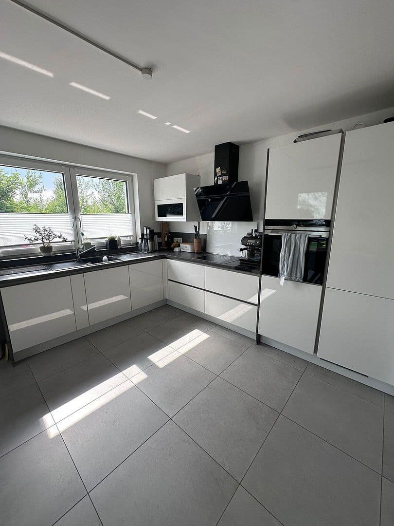 Prenájom bytu 3-izbový 82 m², Viersen, Severné Porýnie - Westfálsko Prenájom bytu 3-izbový 82 m², Viersen, Severné Porýnie - Westfálsko