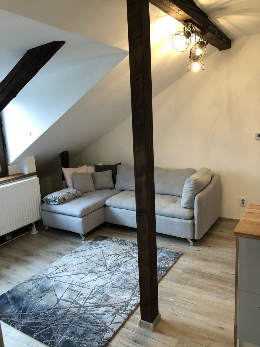 Prenájom bytu Garsoniéra 36 m², U Vršovického nádraží, Praha, Praha Prenájom bytu Garsoniéra 36 m², U Vršovického nádraží, Praha, Praha