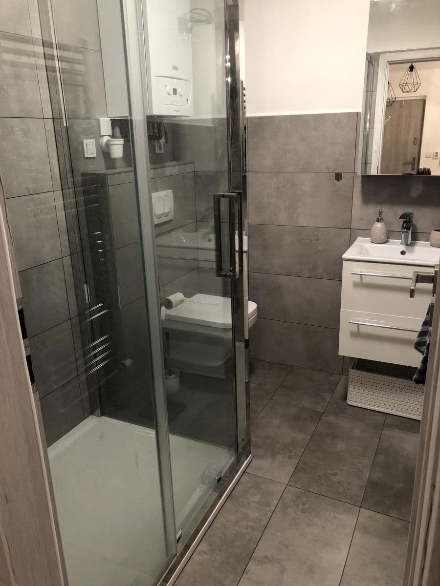 Prenájom bytu Garsoniéra 36 m², U Vršovického nádraží, Praha, Praha Prenájom bytu Garsoniéra 36 m², U Vršovického nádraží, Praha, Praha