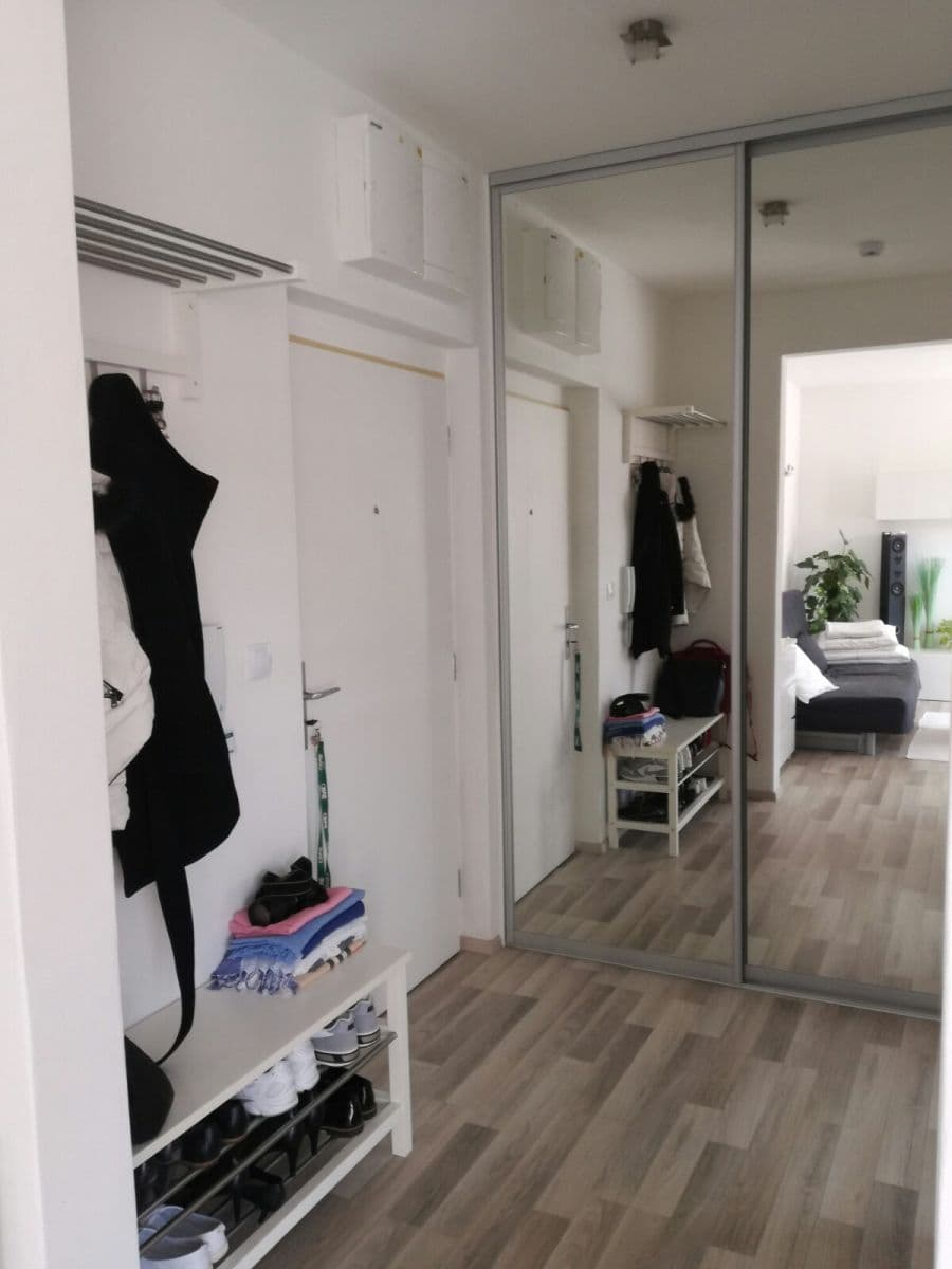 Prenájom bytu 1-izbový 31 m², Kloboučnická, Praha, Praha Prenájom bytu 1-izbový 31 m², Kloboučnická, Praha, Praha