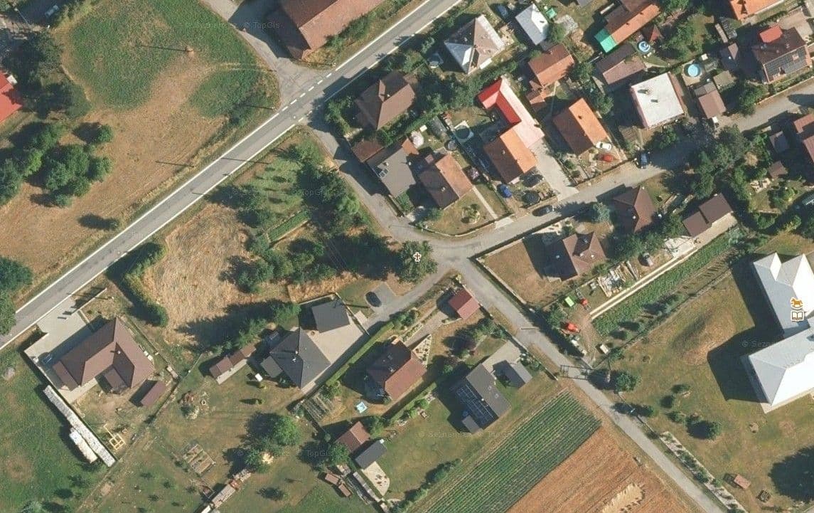 Predaj pozemku 1.734 m², Bobrová, Kraj Vysočina Predaj pozemku 1.734 m², Bobrová, Kraj Vysočina