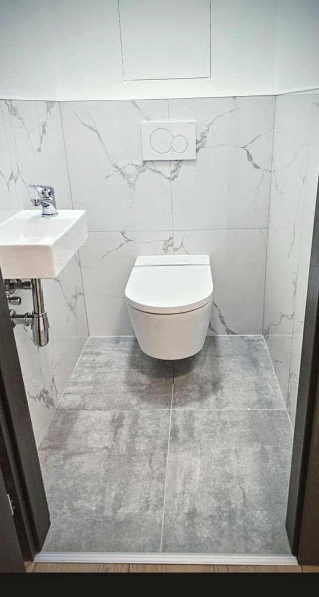 Prenájom bytu 4-izbový 61 m², Tavolníková, Praha, Praha Prenájom bytu 4-izbový 61 m², Tavolníková, Praha, Praha