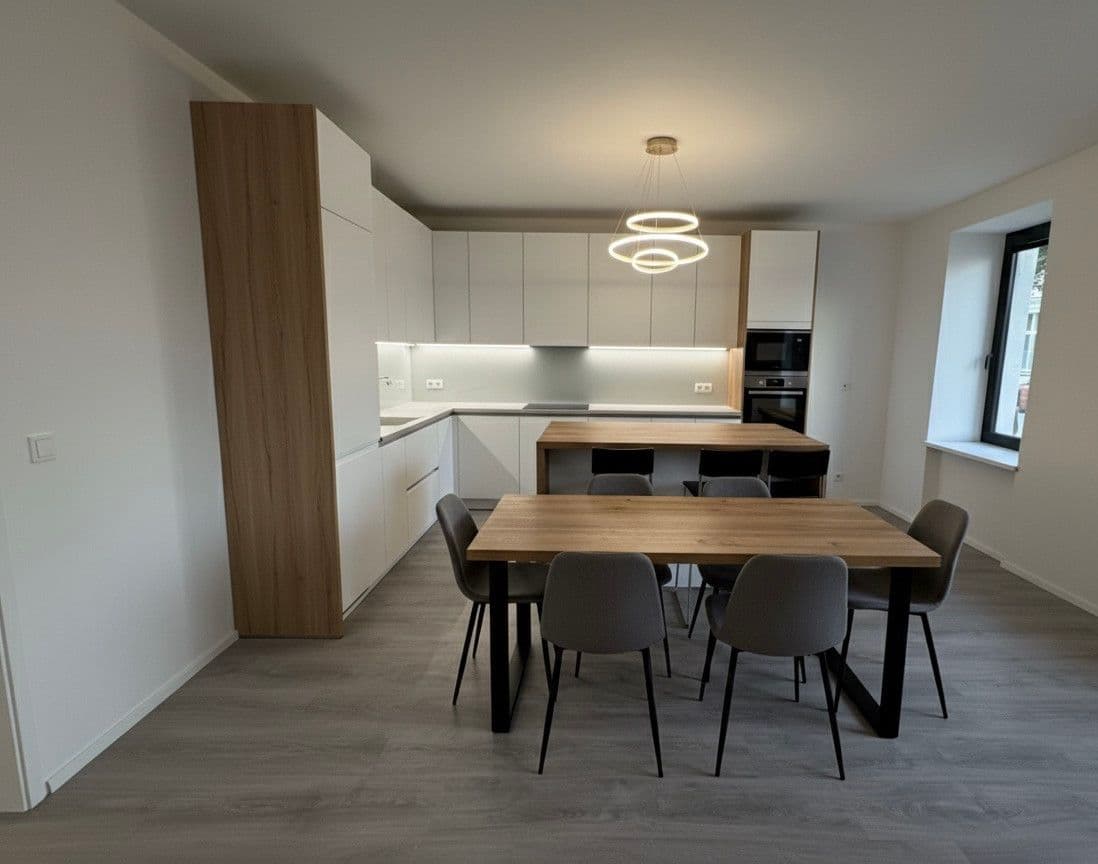 Predaj bytu 3-izbový 70 m², Netušilova, Brno, Jihomoravský kraj Predaj bytu 3-izbový 70 m², Netušilova, Brno, Jihomoravský kraj