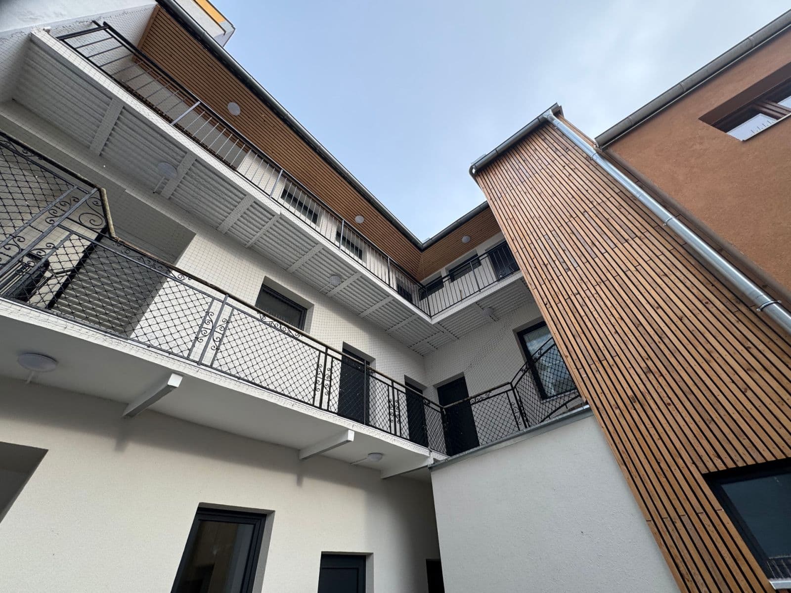 Predaj bytu 3-izbový 70 m², Netušilova, Brno, Jihomoravský kraj Predaj bytu 3-izbový 70 m², Netušilova, Brno, Jihomoravský kraj