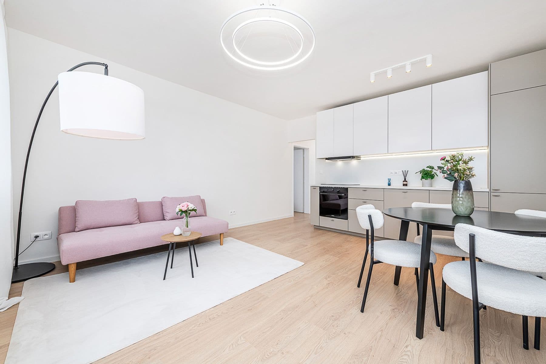 Predaj bytu 2-izbový 47 m², Biskupcova, Praha, Praha Predaj bytu 2-izbový 47 m², Biskupcova, Praha, Praha