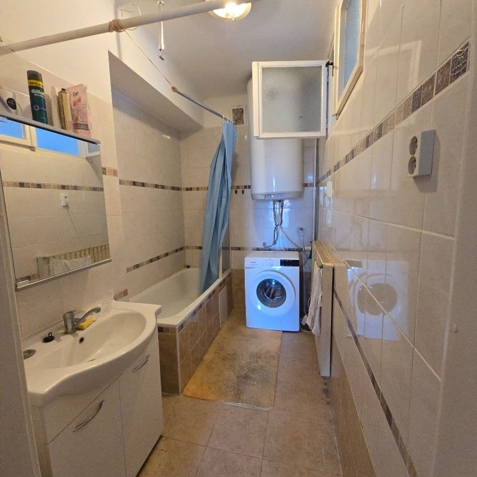 Prenájom bytu 3-izbový 100 m², Vážného, Brno, Jihomoravský kraj Prenájom bytu 3-izbový 100 m², Vážného, Brno, Jihomoravský kraj