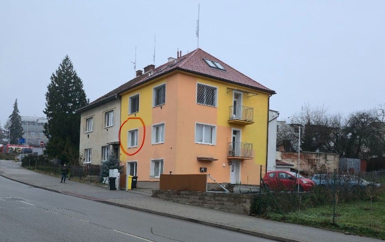 Prenájom bytu 3-izbový 100 m², Vážného, Brno, Jihomoravský kraj Prenájom bytu 3-izbový 100 m², Vážného, Brno, Jihomoravský kraj