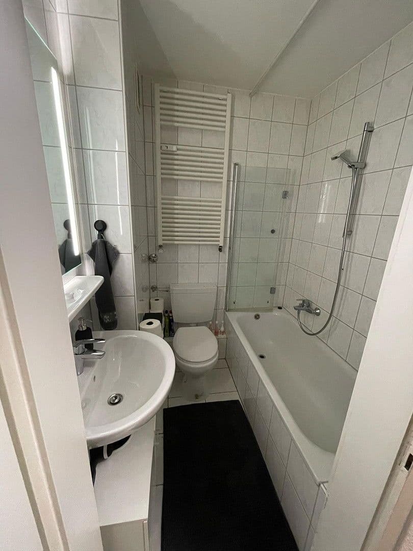 Prenájom bytu 5-izbový 88 m², Hardter Straße 152-154, Viersen, Severné Porýnie - Westfálsko Prenájom bytu 5-izbový 88 m², Hardter Straße 152-154, Viersen, Severné Porýnie - Westfálsko