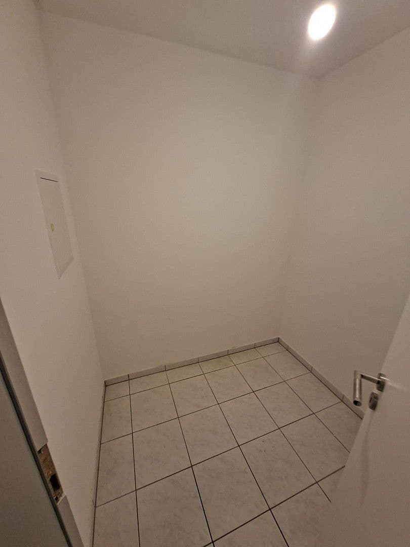 Prenájom bytu 3-izbový 94 m², Voßrather Str. 2a, Moers, Severné Porýnie - Westfálsko Prenájom bytu 3-izbový 94 m², Voßrather Str. 2a, Moers, Severné Porýnie - Westfálsko