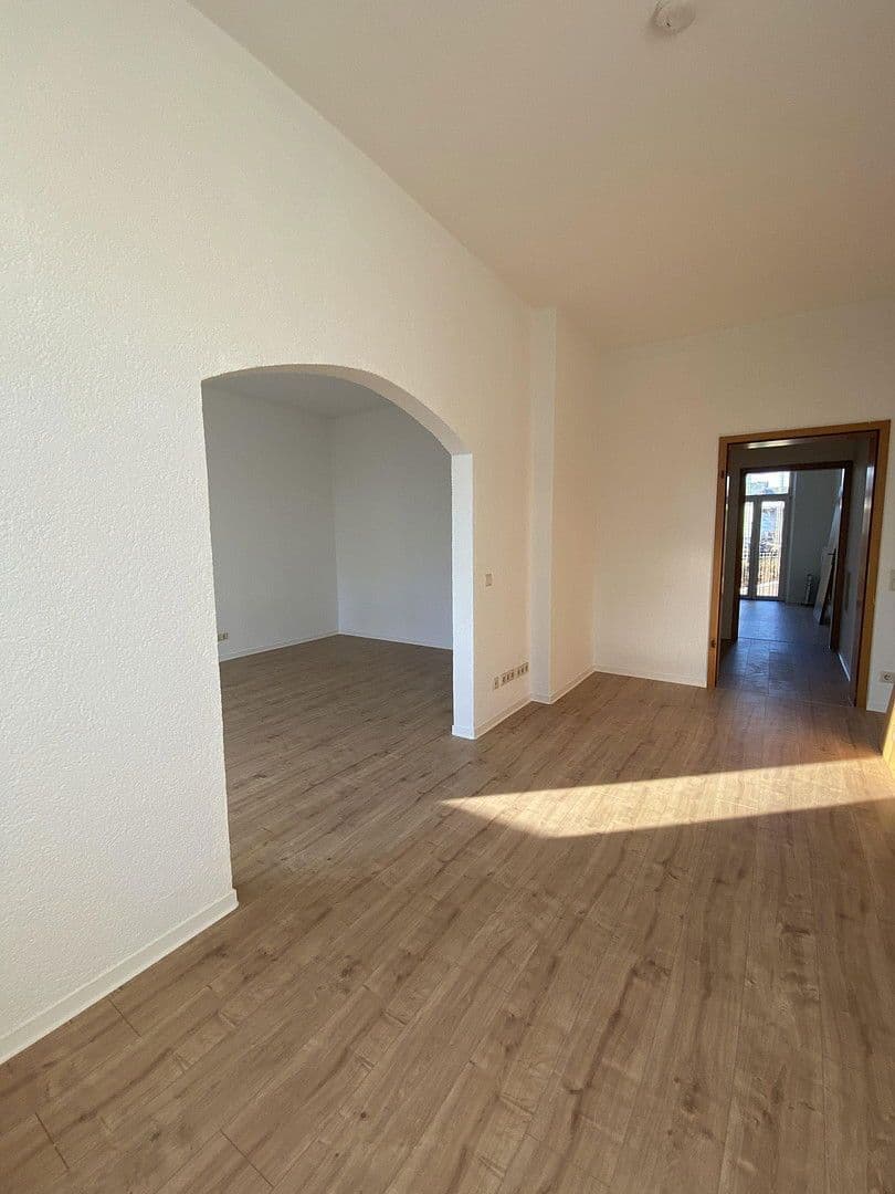 Prenájom bytu 2-izbový 94 m², Hof, Bavorsko Prenájom bytu 2-izbový 94 m², Hof, Bavorsko