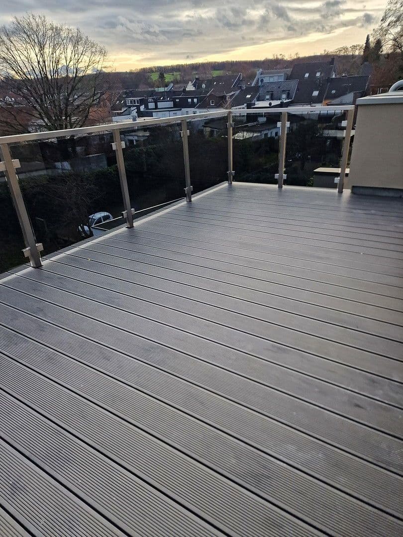 Prenájom bytu 6-izbový 166 m², Luchemerstrasse, Langerwehe, Severné Porýnie - Westfálsko Prenájom bytu 6-izbový 166 m², Luchemerstrasse, Langerwehe, Severné Porýnie - Westfálsko