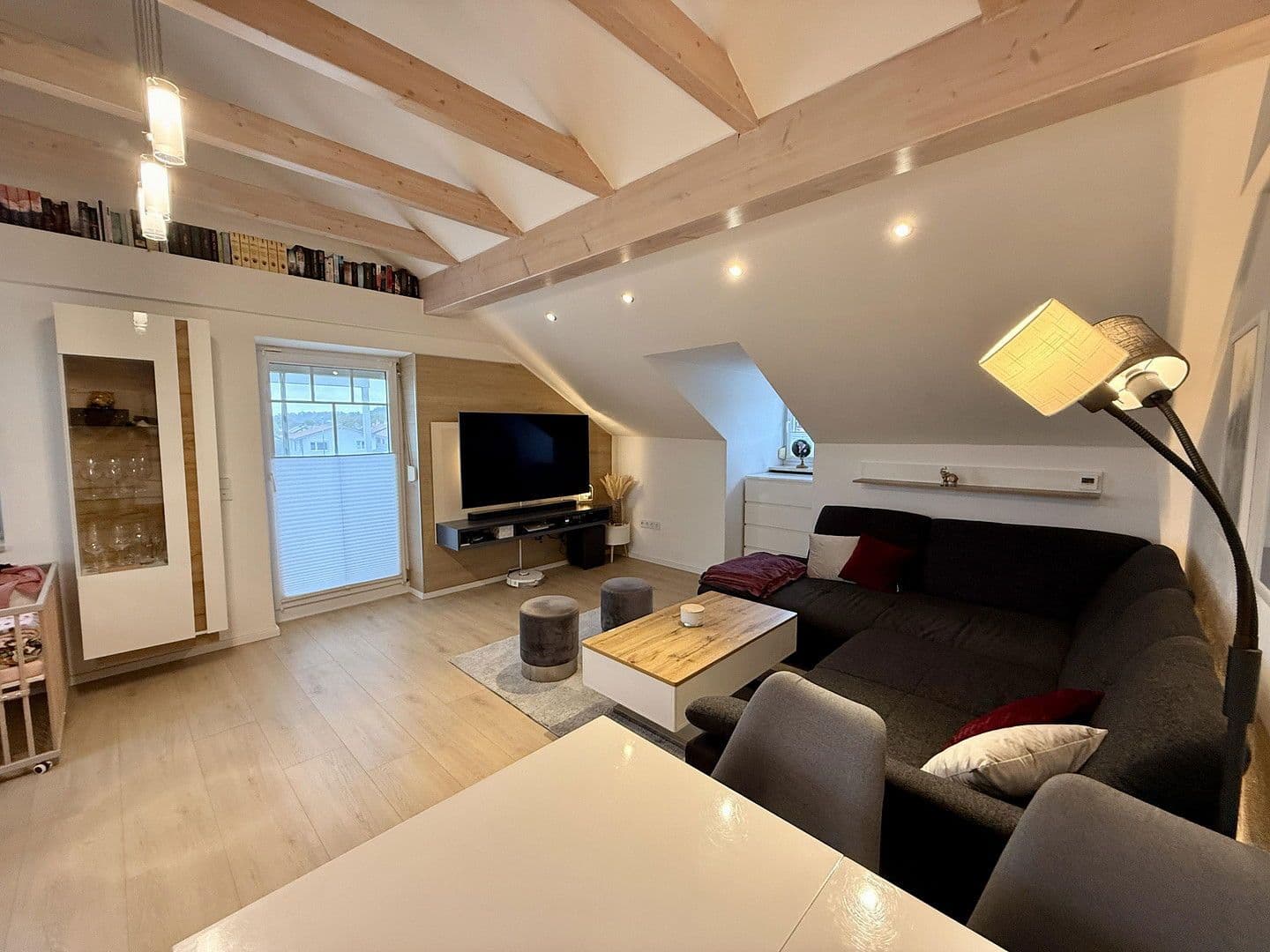 Predaj bytu 2-izbový 74 m², Trostberg, Bavorsko Predaj bytu 2-izbový 74 m², Trostberg, Bavorsko