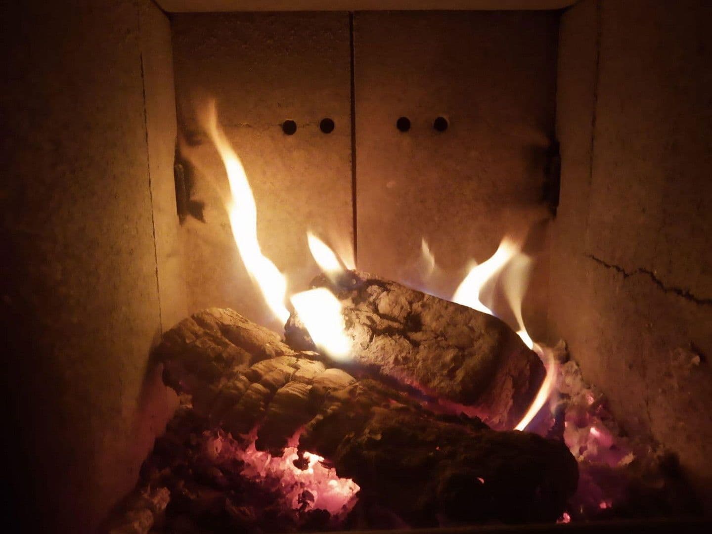 Prenájom bytu 5-izbový 118 m², Thomasiusstraße 7, Halle, Sasko-Anhaltsko Prenájom bytu 5-izbový 118 m², Thomasiusstraße 7, Halle, Sasko-Anhaltsko