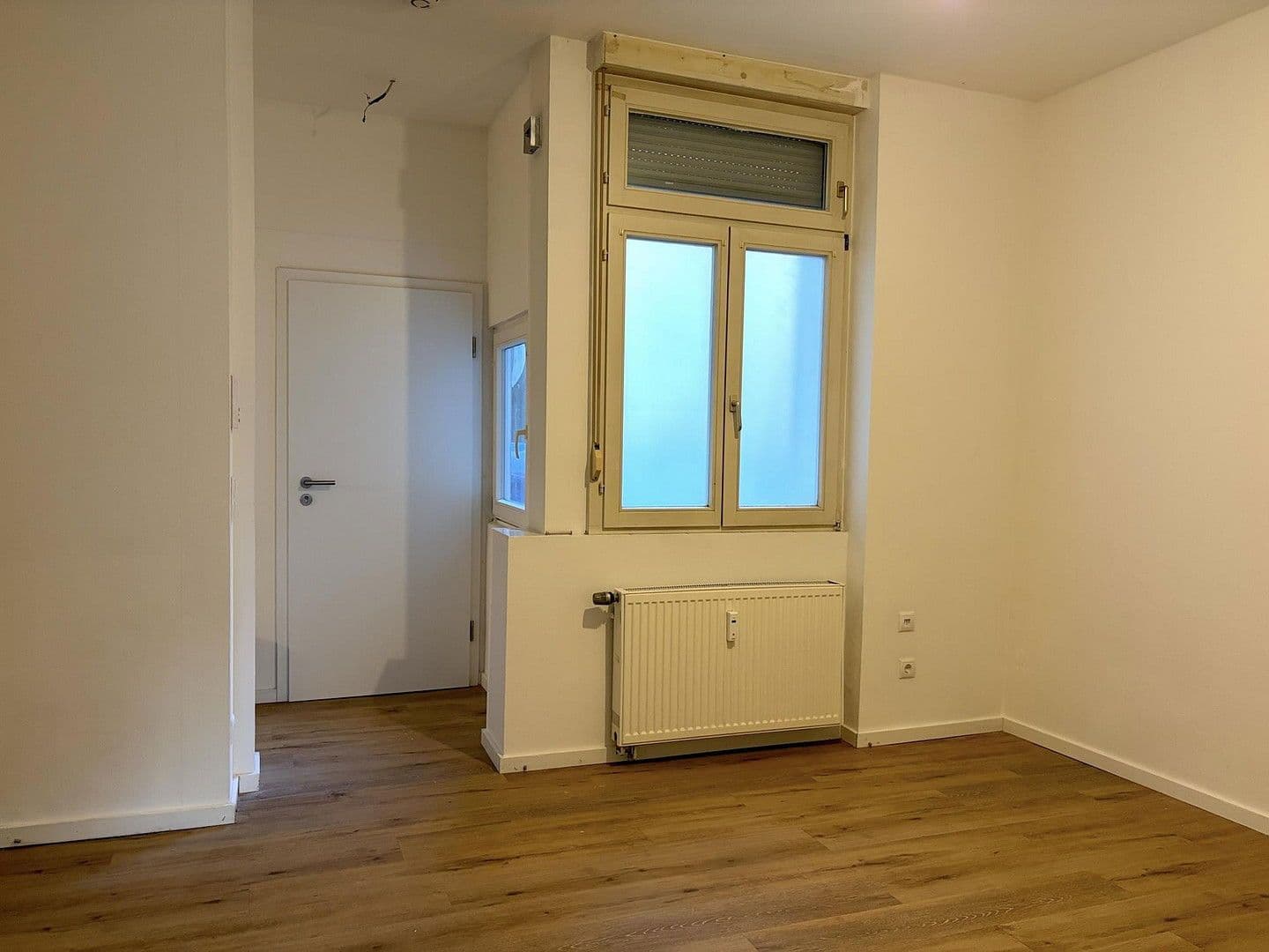 Prenájom bytu 2-izbový 65 m², Rheinstr. 39, Baden-Baden, Bádensko-Wurttembersko Prenájom bytu 2-izbový 65 m², Rheinstr. 39, Baden-Baden, Bádensko-Wurttembersko